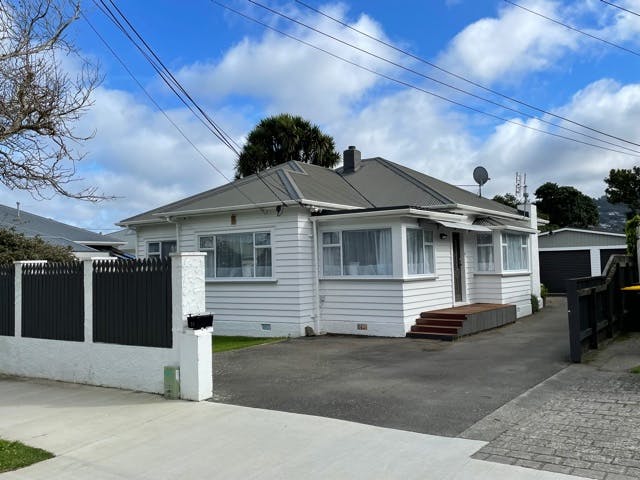 11 Witako Street, Epuni, Lower Hutt - Carousel 1