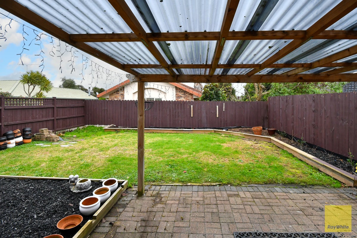 51 Sheriff Place, Randwick Park, Auckland - Carousel 13