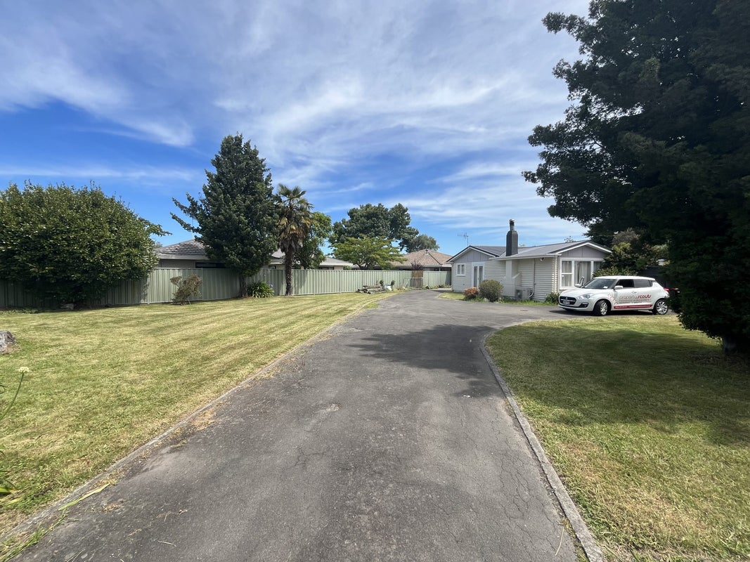 237 Warwick Road, Mayfair, Hastings - Carousel 20