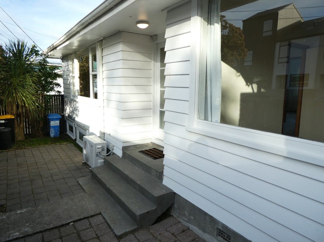 133 Britomart Street, Berhampore, Wellington - Carousel 18