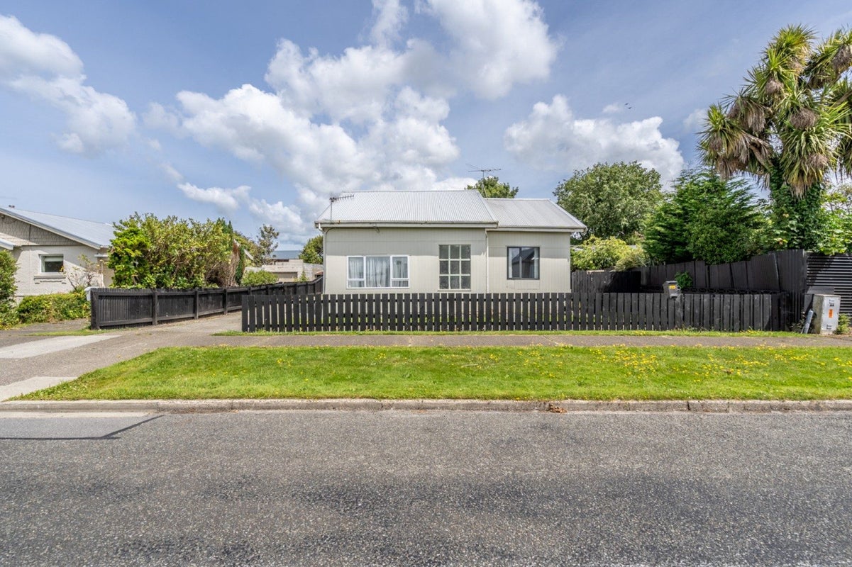 115 Venus Street, Strathern, Invercargill - Carousel 1