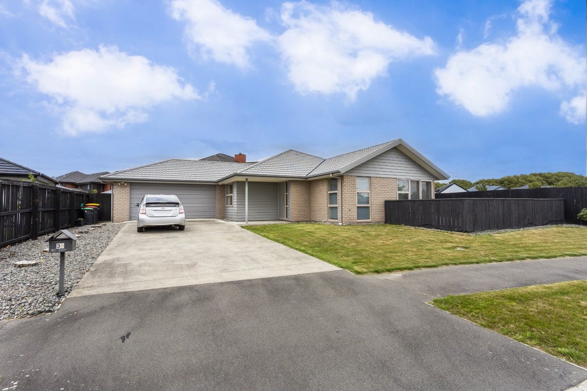 38 Winfield Drive, Wigram, Christchurch - Carousel 1