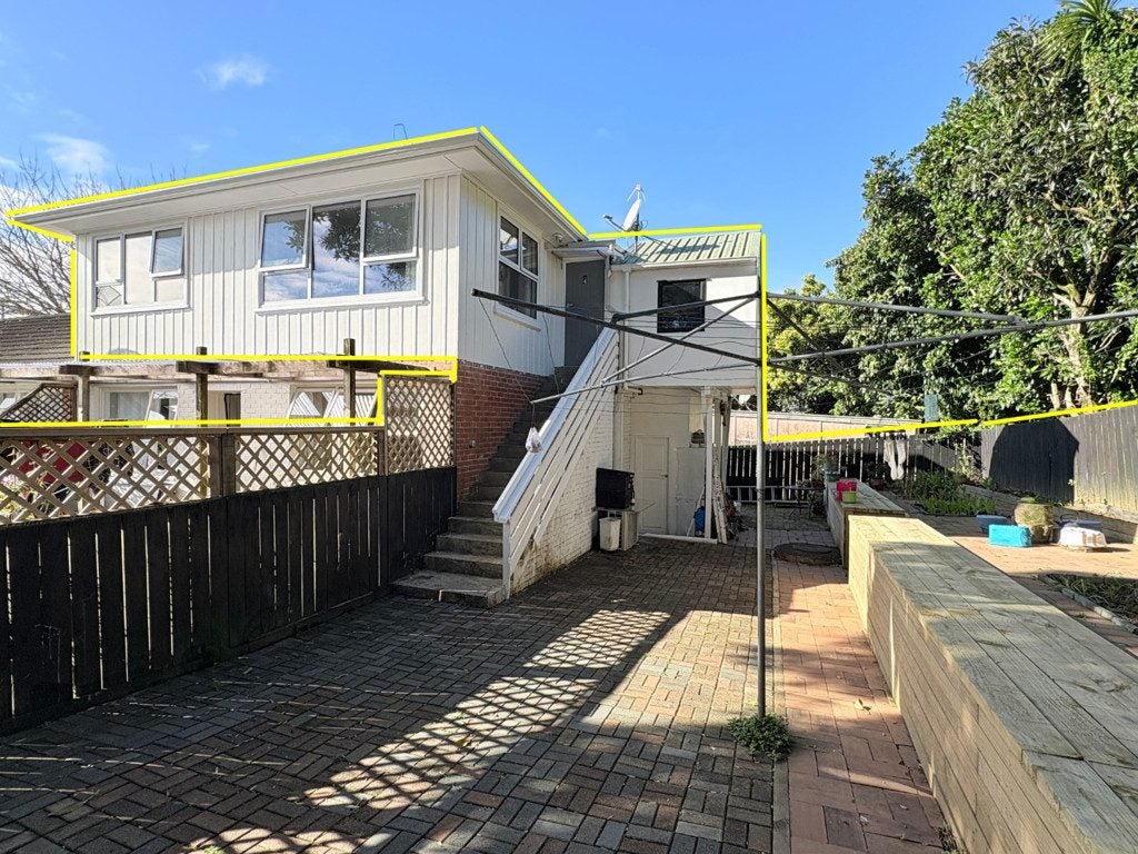 4/6 Begbie Place, Sandringham, Auckland - Carousel 1