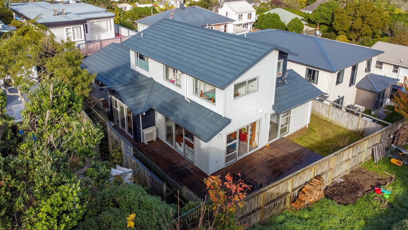 8A Olivia Crescent, Tawa, Wellington - Carousel 20