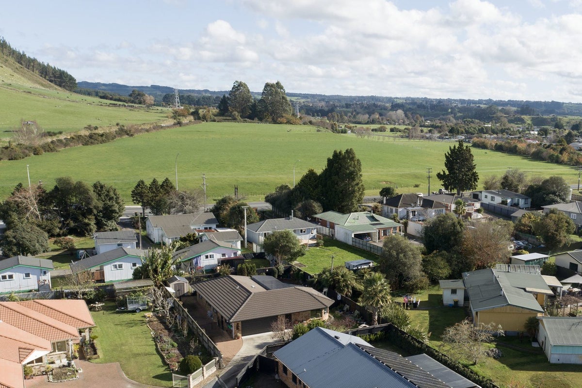 21 Kauae Place, Ngongotaha, Rotorua - Carousel 18