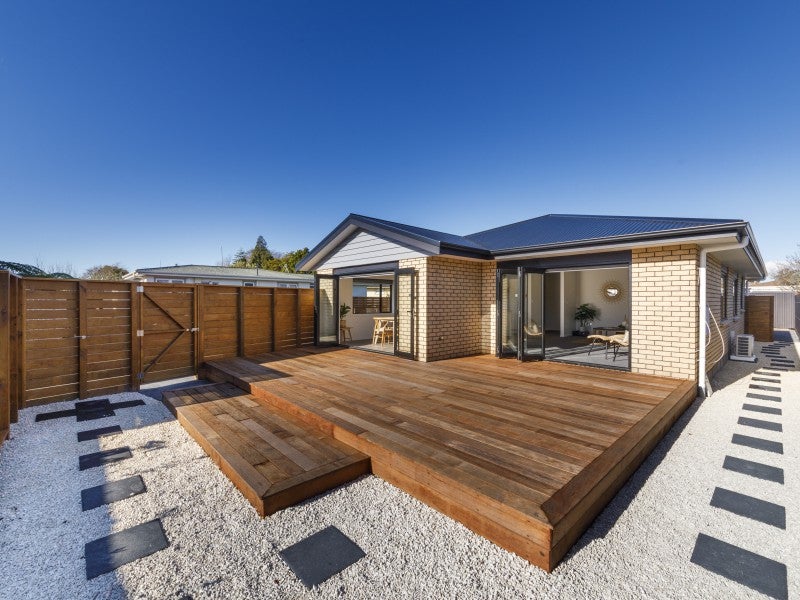 16 Douglas Street, West End, Palmerston North - Carousel 2