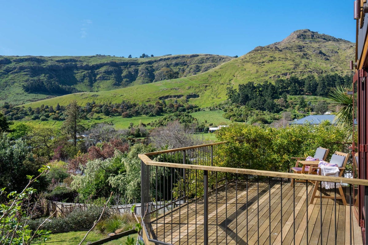 37 Flinders Road, Heathcote Valley, Christchurch - Carousel 2