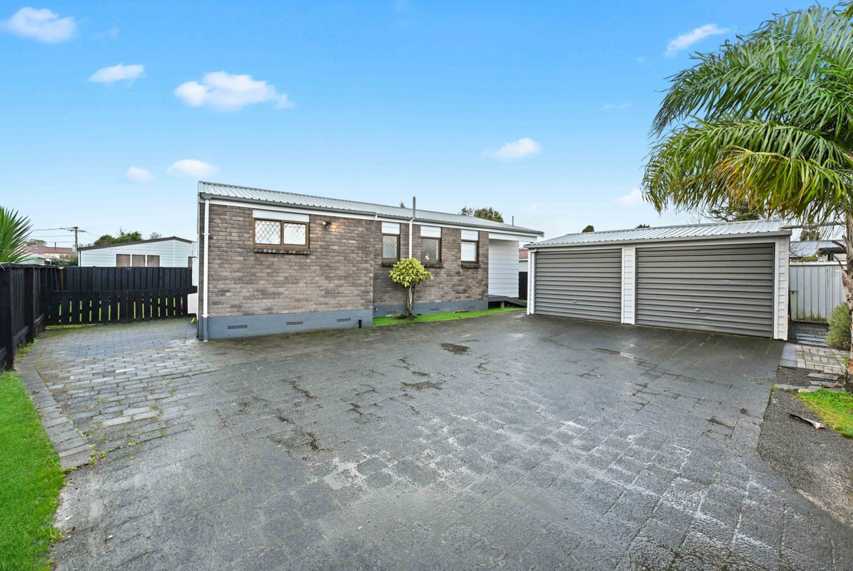 231A Clarkin Road, Fairfield, Hamilton - Carousel 21