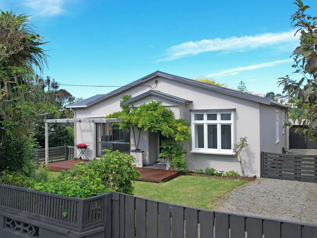 87 Hull Street, South Hill, Oamaru - Carousel 25