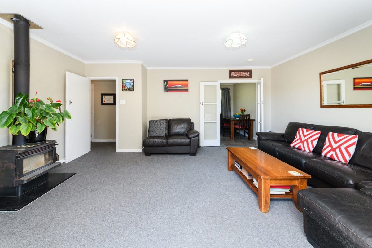 34B Heatley Avenue, Hokowhitu, Palmerston North - Carousel 2