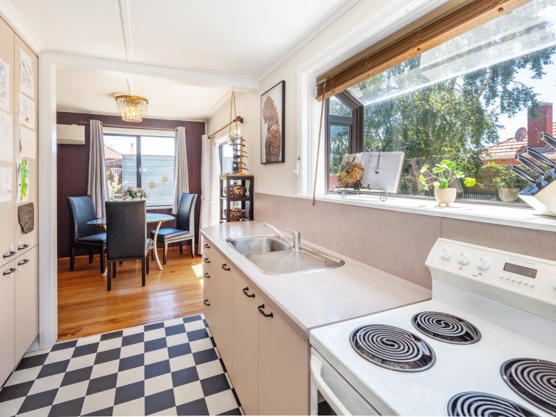 700 Kowhai Street, Mahora, Hastings - Carousel 2