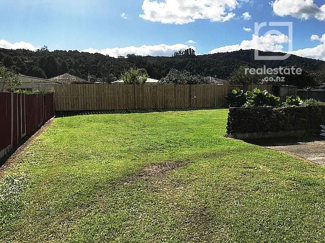 16 A-B Main Road, KAWAKAWA, MOEREWA - Carousel 2