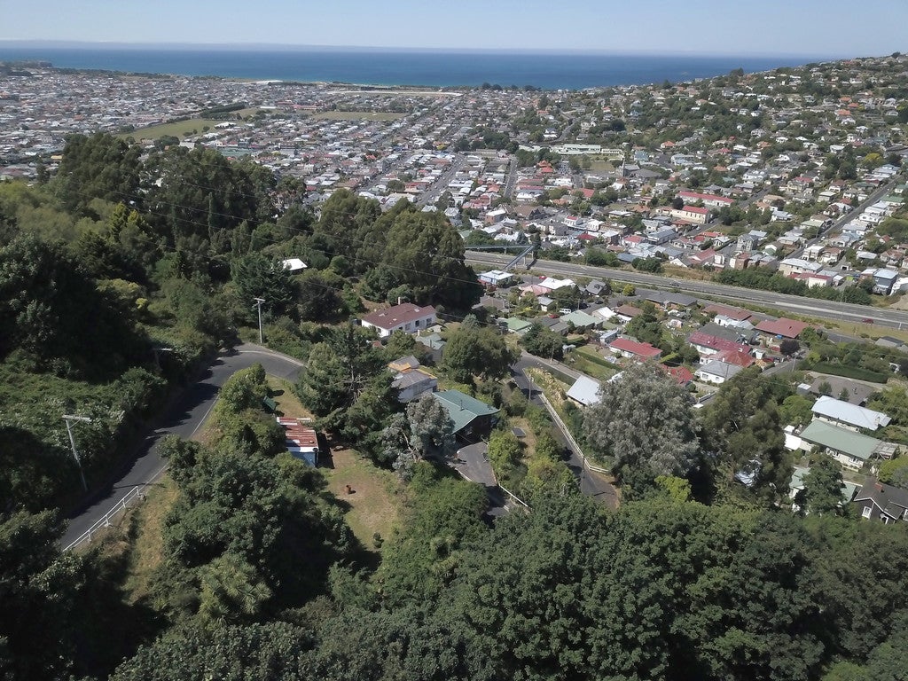 18 Lancefield Street, Balaclava, Dunedin - Carousel 1