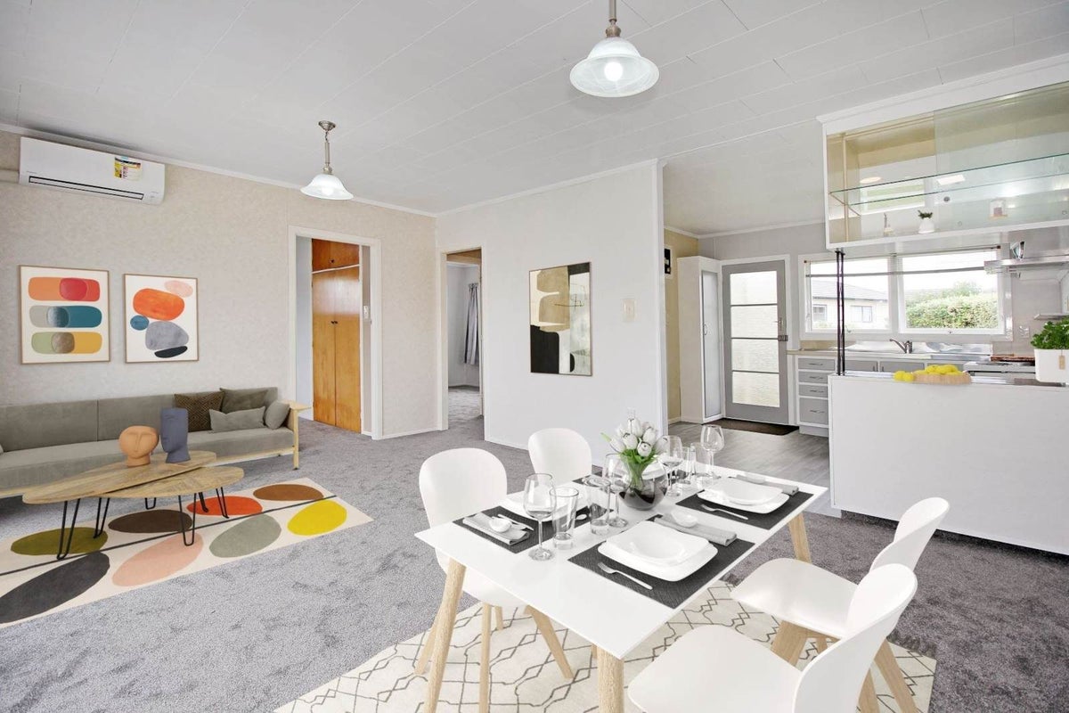 62 Nelson Street, Howick, Auckland - Carousel 1