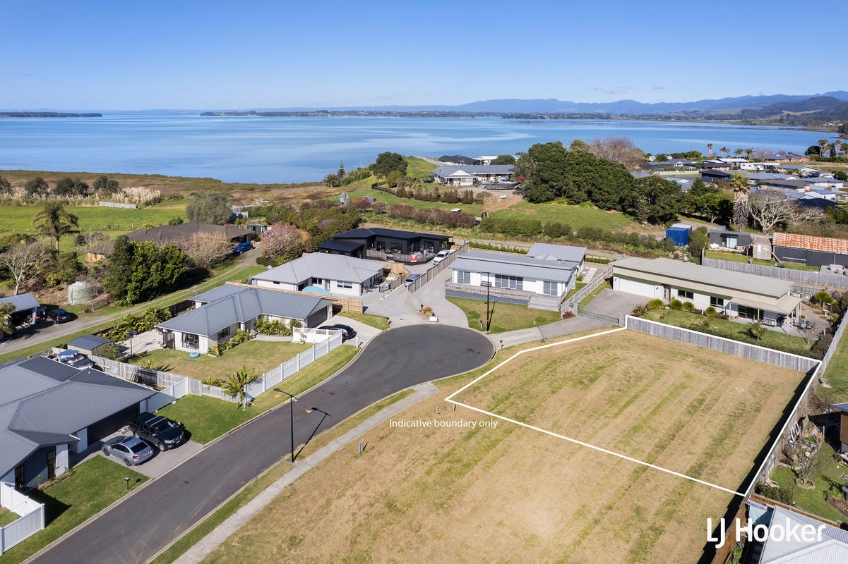 8 Anatere Rise, Athenree, Waihi Beach - Carousel 1