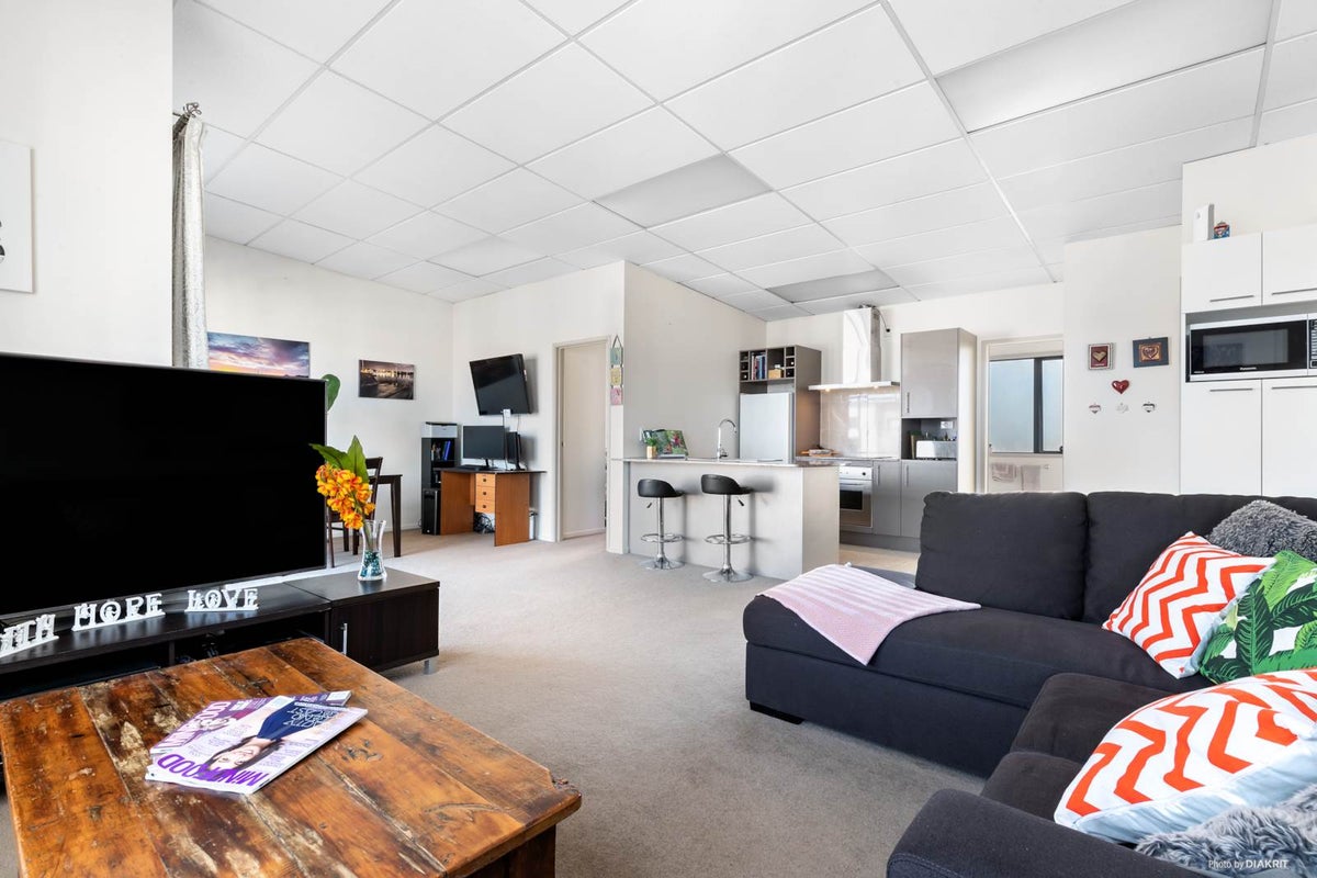 6B/9 Laidlaw Way, East Tamaki, Auckland - Carousel 2