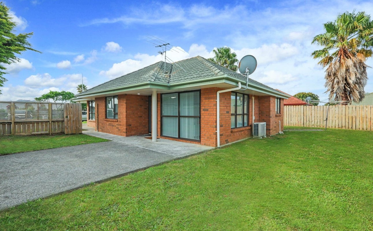 15 Vidiri Court, Flat Bush, Auckland - Carousel 1