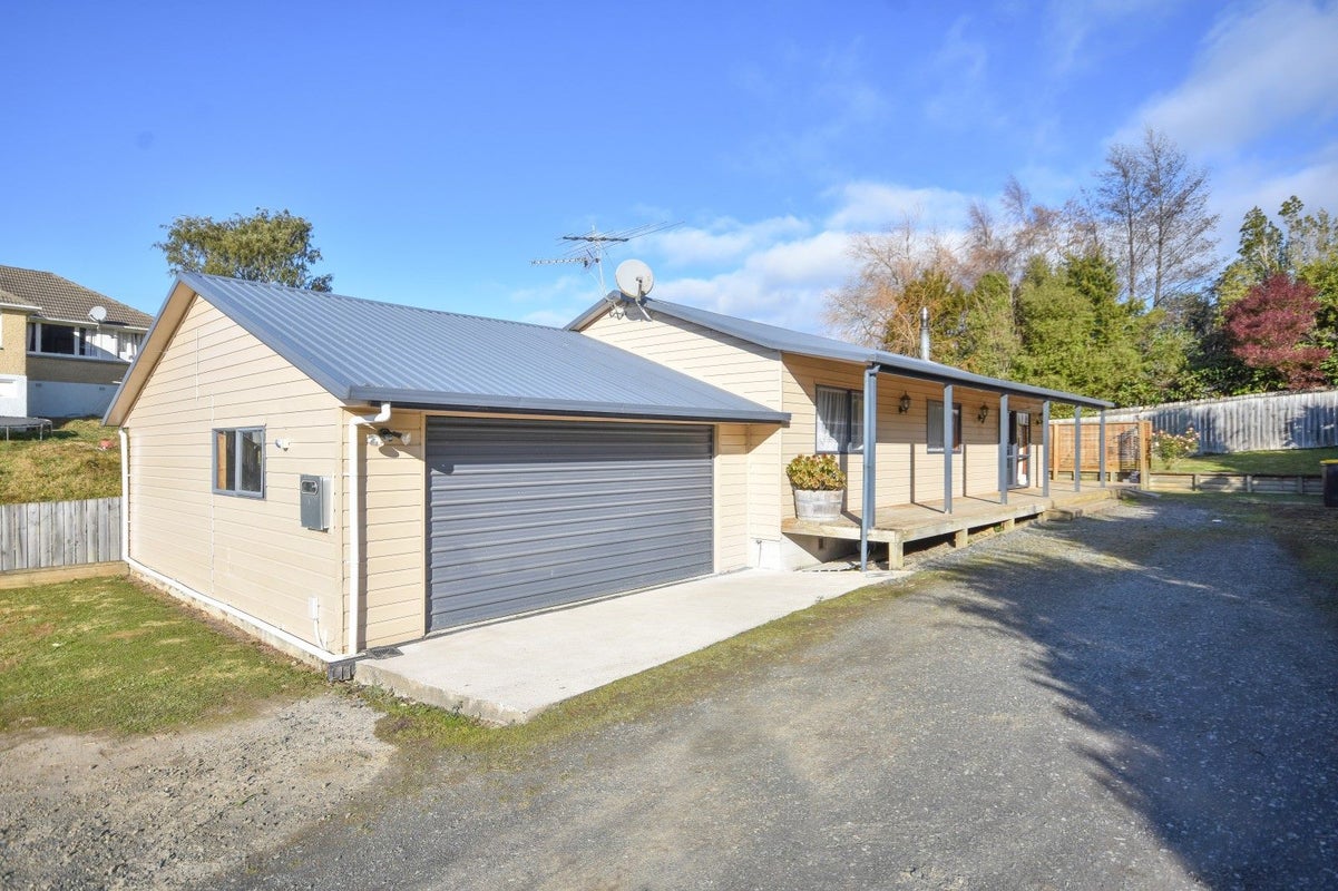177 Dalziel Road, Brockville, Dunedin - Carousel 1