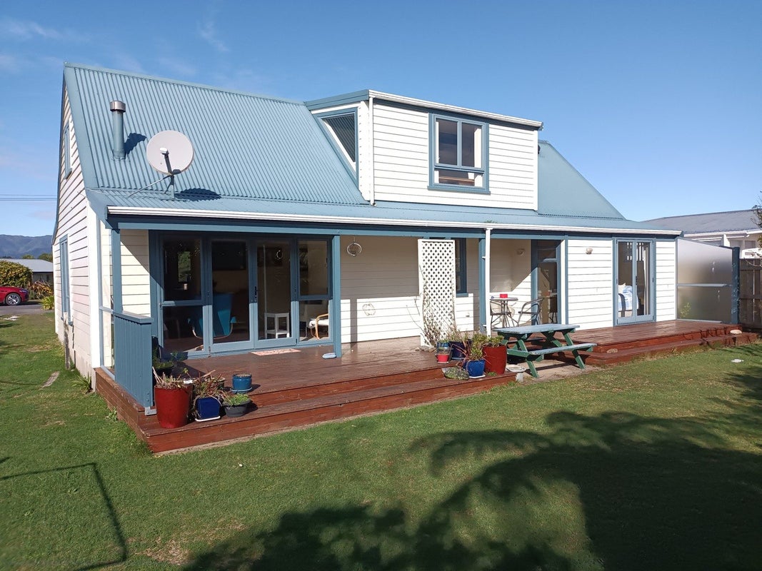 18 Cook Street, Carters Beach, Westport - Carousel 1