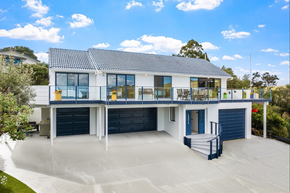 4 Kookaburra Drive, Warkworth - Carousel 2