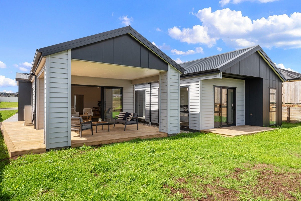 126 Wairau Drive, Tikipunga, Whangarei - Carousel 1