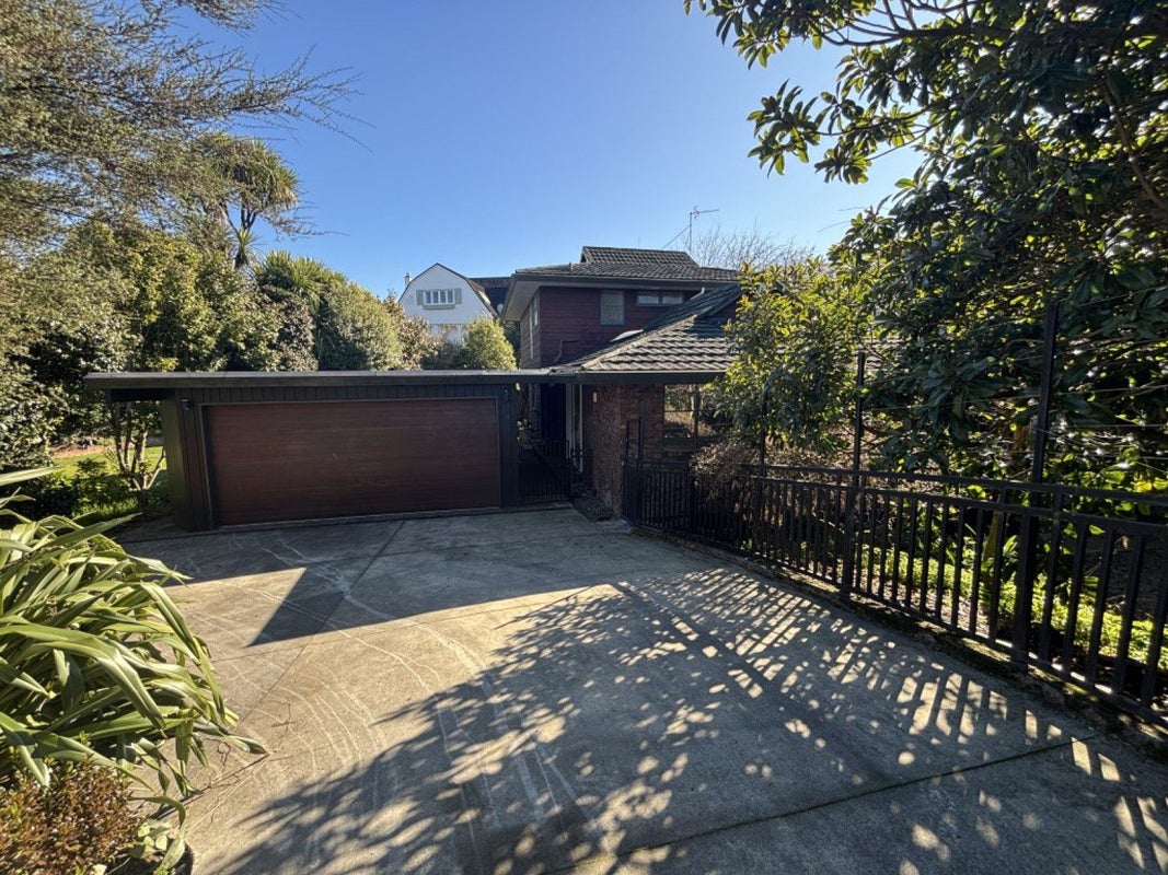 487 College Street, Hokowhitu, Palmerston North - Carousel 1