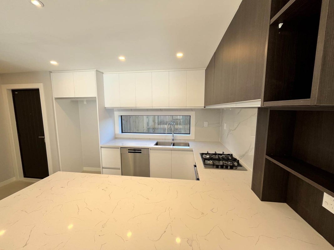 124A New Windsor Road, New Windsor, Auckland - Carousel 2