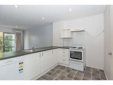 2/62 Burke Street, Addington, Christchurch - Carousel 2