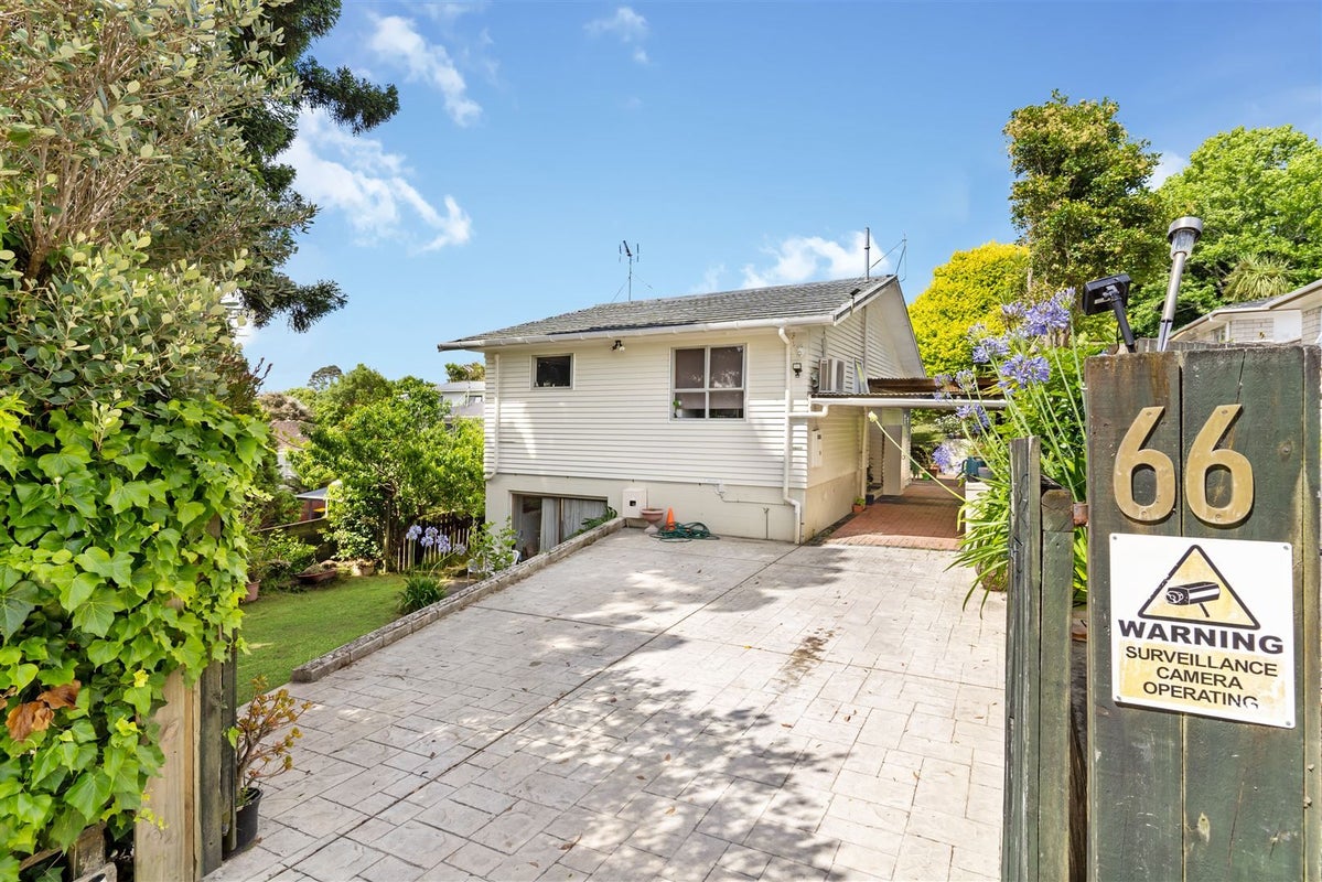 66 Stott Avenue, Birkdale, Auckland - Carousel 1