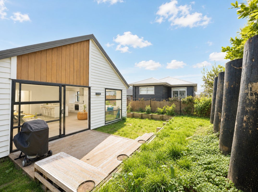 11B Pakaraka Drive, Papakura, Papakura - Carousel 1