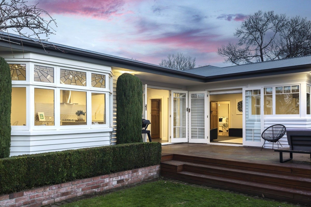 10 Rayburn Avenue, Papanui, Christchurch - Carousel 2