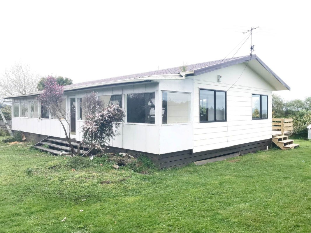 216 Pukekohe East Road, Pukekohe East, Pukekohe - Carousel 1