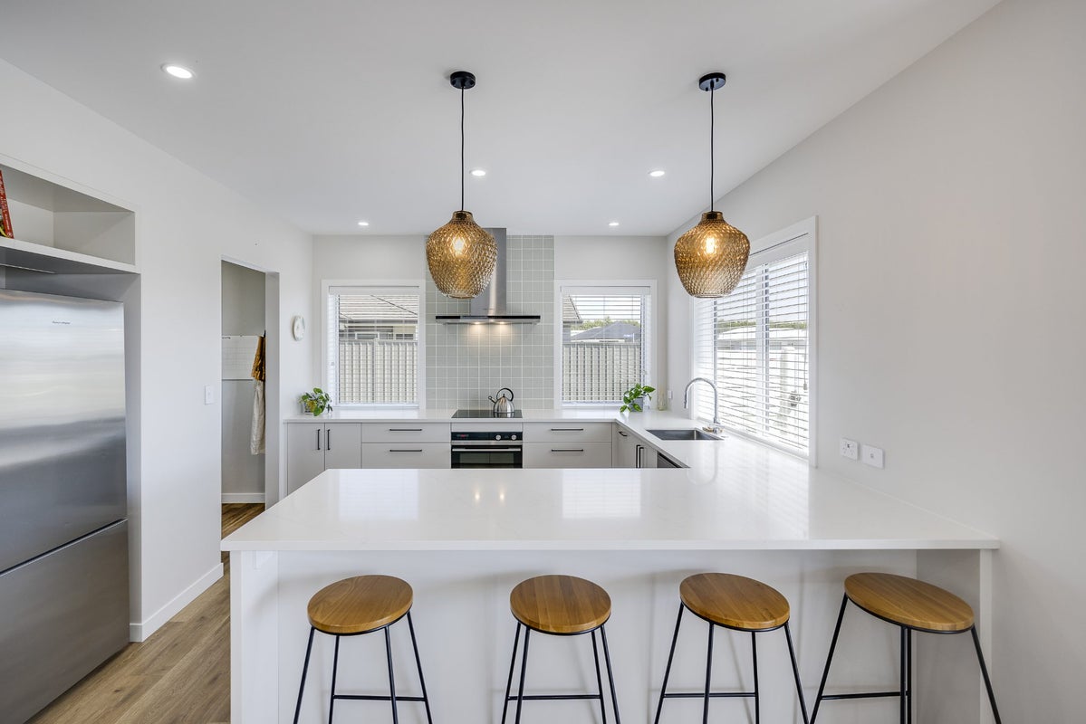 25 Wai Whatu Street, Meeanee, Napier - Carousel 1