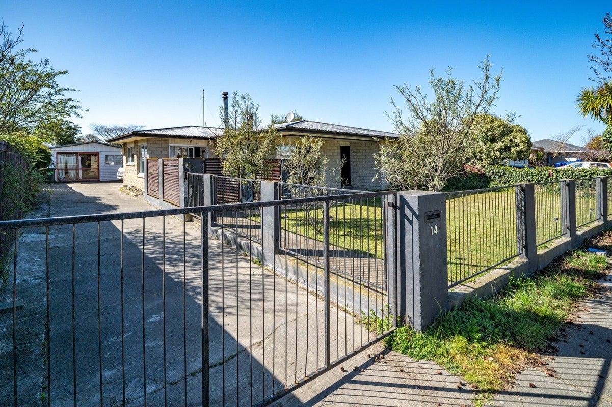 14 Stonehaven Street, Flaxmere, Hastings - Carousel 1