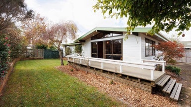 35 Moyne Avenue, Milson, Palmerston North - Carousel 1