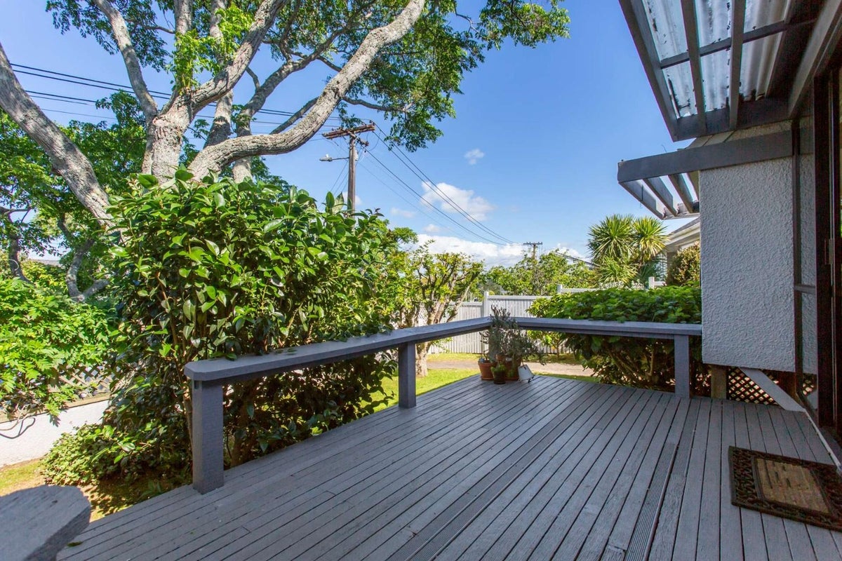 1C Blackett Crescent, Meadowbank, Auckland - Carousel 9
