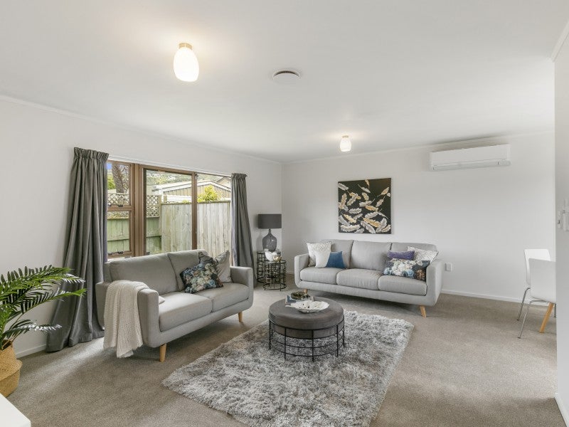 2/28 Ariki Street, Boulcott, Lower Hutt - Carousel 2
