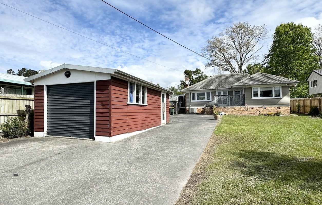 36 Pooks Road, Ranui, Auckland - Carousel 1