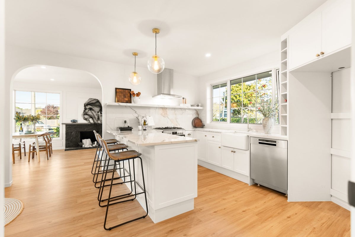 23 Aylmer Street, Somerfield, Christchurch - Carousel 1