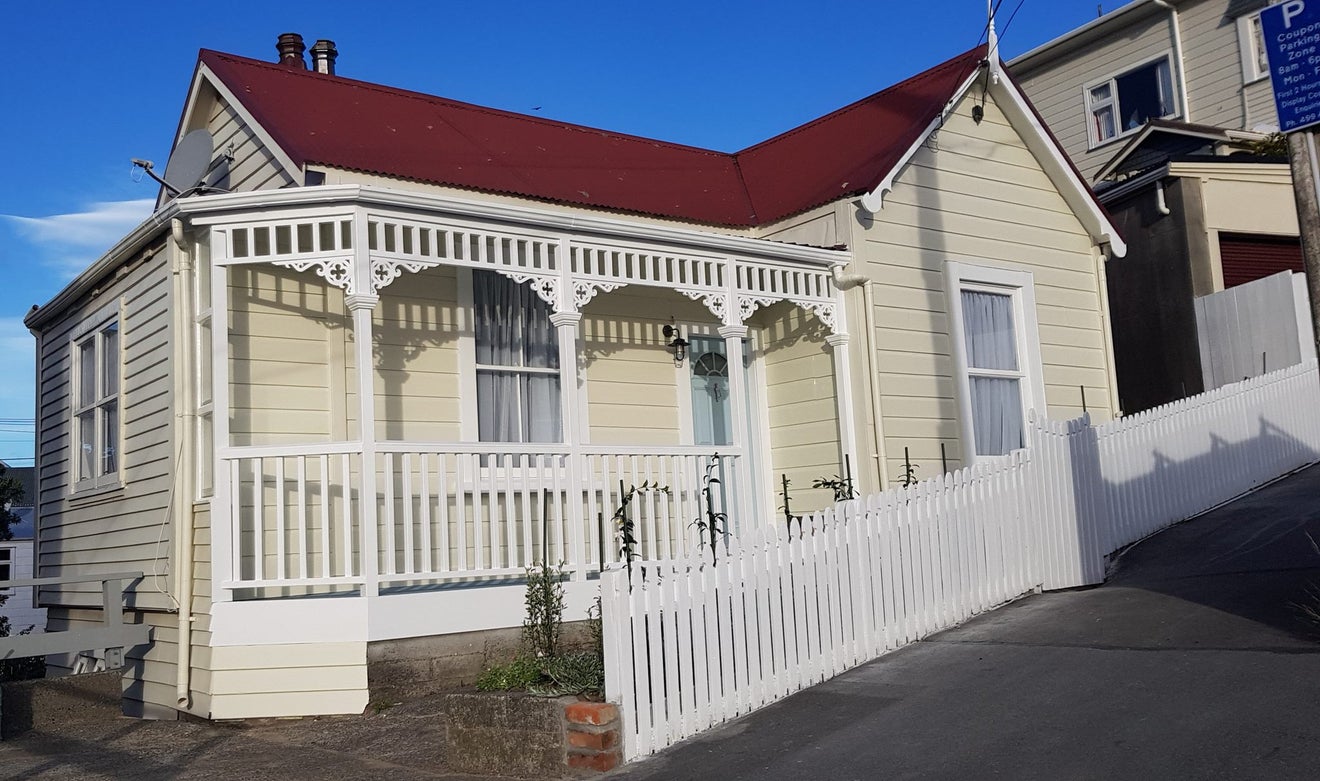 67 Nairn Street, Mount Cook, Wellington - Carousel 1