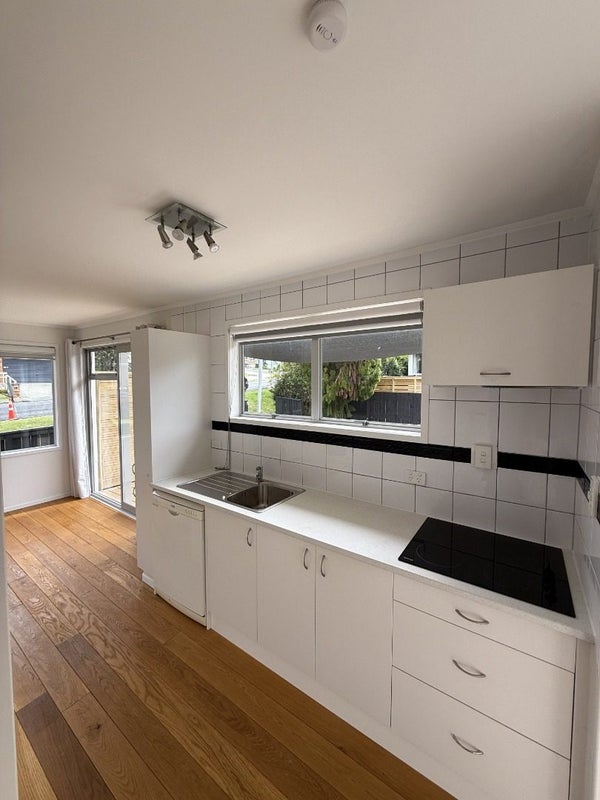 1 Braintree Street, Te Kamo, Whangarei - Carousel 2