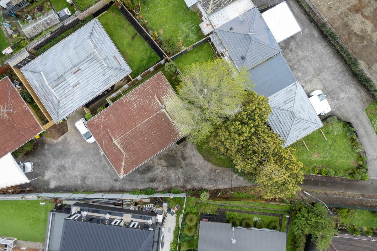 1/42 Trentham Road, Papakura, Auckland - Carousel 2