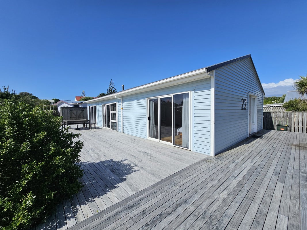 22 Hydrabad Drive, Waitarere Beach, Levin - Carousel 1
