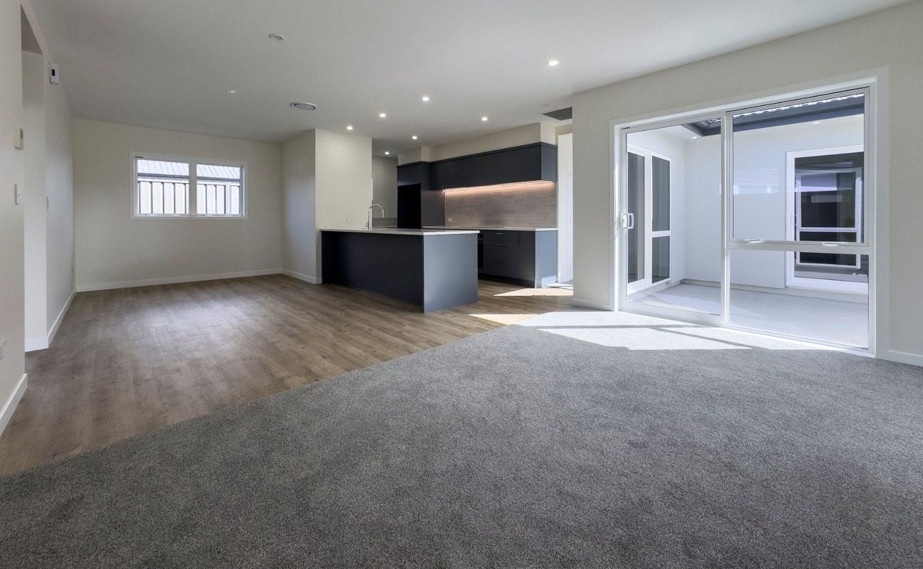 31 Matau Crescent, Frimley, Hastings - Carousel 2