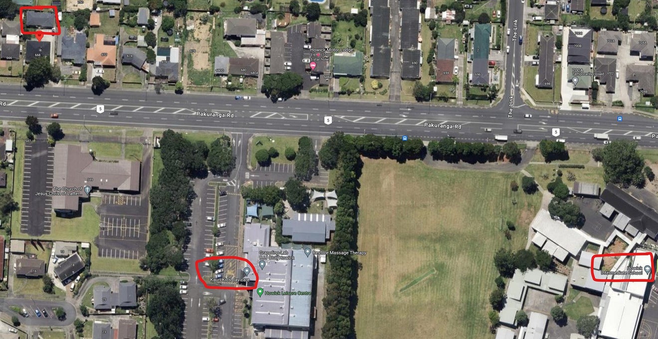 668 Pakuranga Road, Howick, Auckland - Carousel 23
