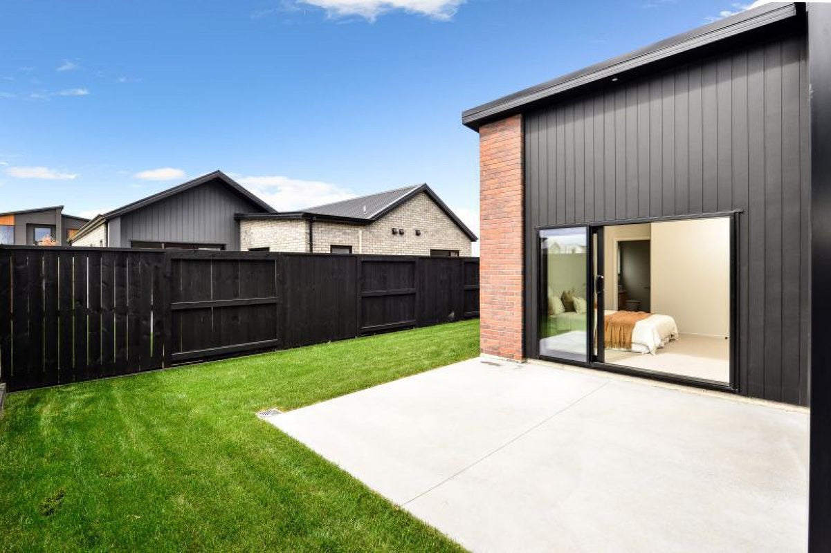 12 Halley Drive, Chartwell, Hamilton - Carousel 2
