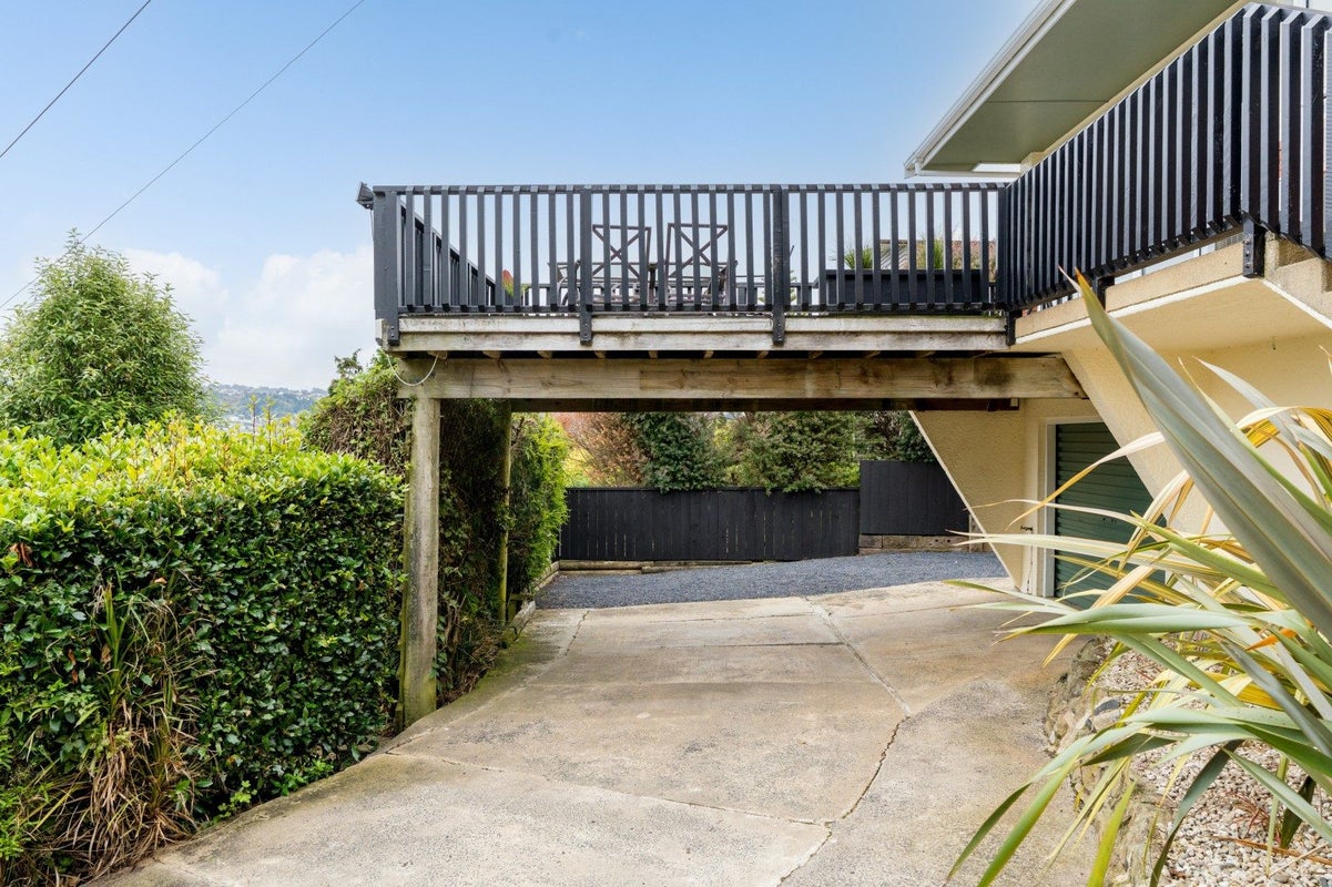 3 Glengyle Street, Vauxhall, Dunedin - Carousel 36