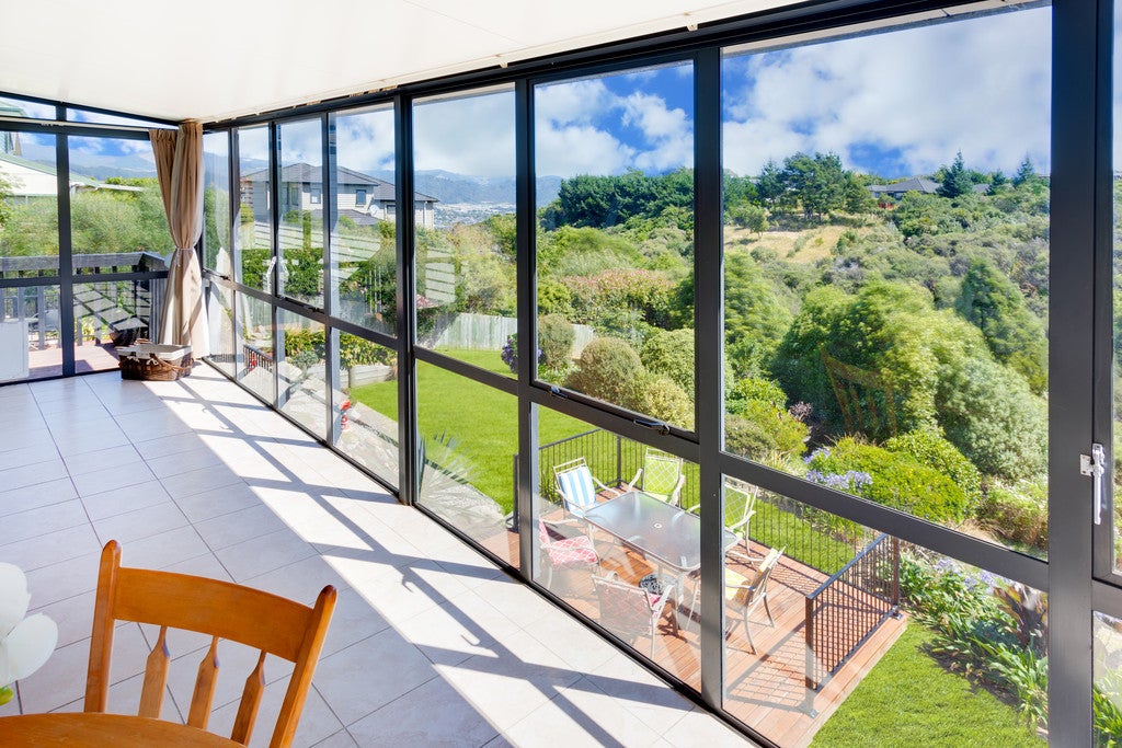 6 Ronald Scott Grove, Riverstone Terraces, Upper Hutt - Carousel 2