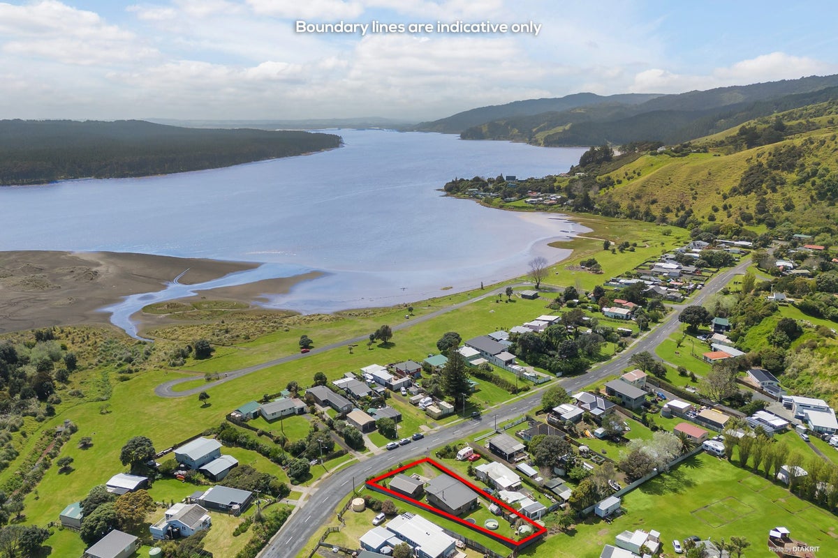 101 Maunsell Road, Port Waikato, Tuakau - Carousel 1