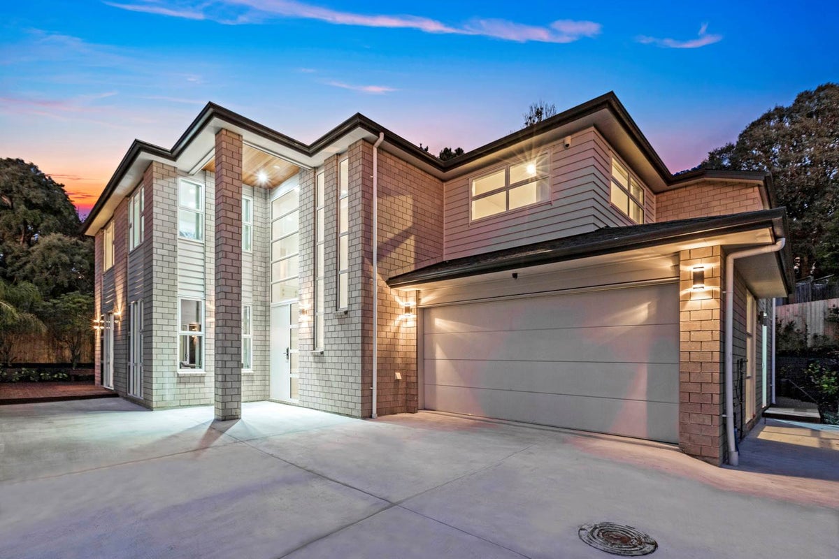19A LINWOOD AVE, Forrest Hill, Auckland - Carousel 1